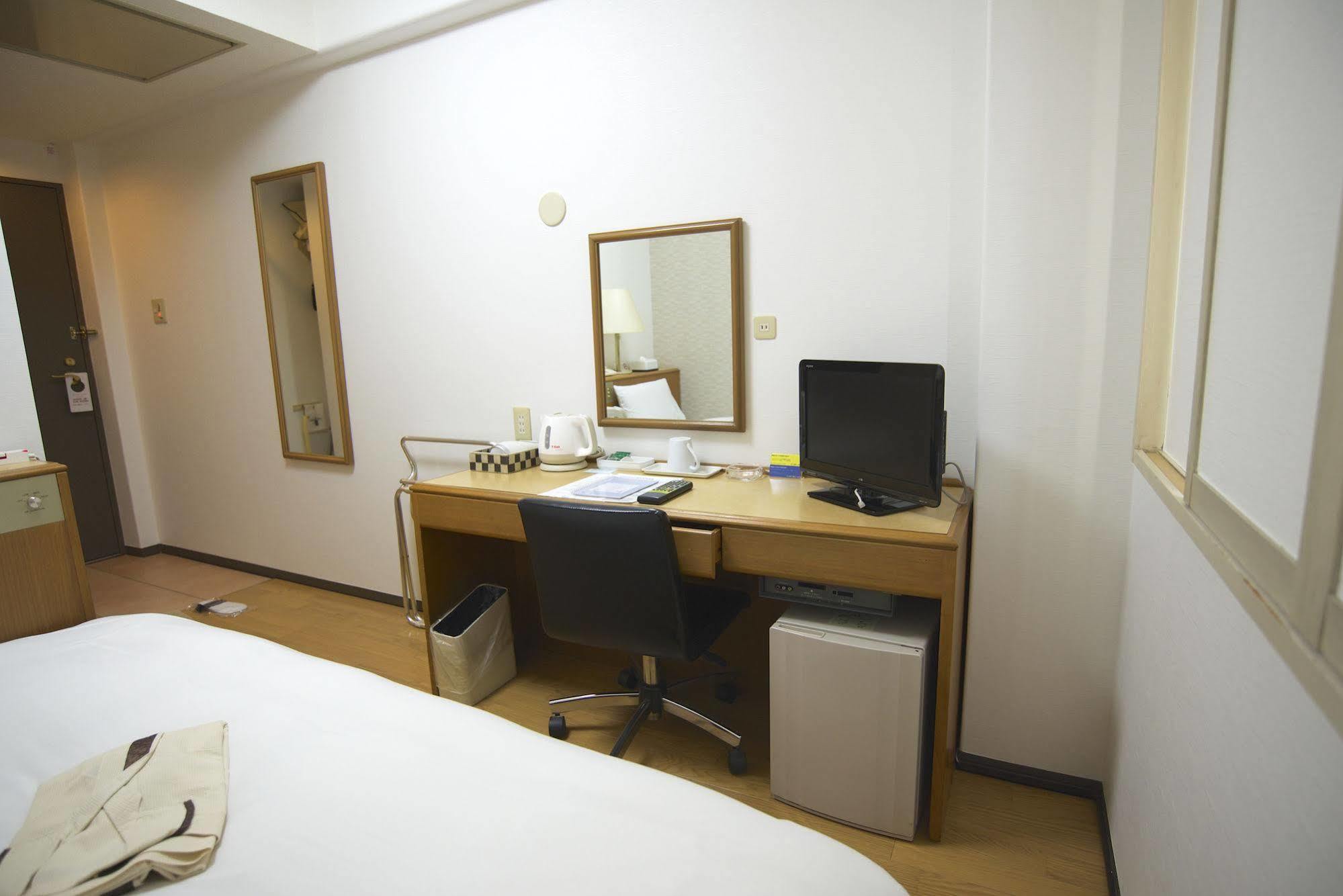 Smile Hotel Atsugi Dış mekan fotoğraf